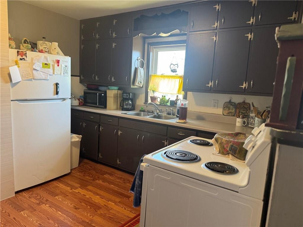 Photo of 603 W Florence N/A, Windsor, MO 65360 (MLS # 2608018)