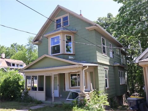 2469 Chelsea Avenue Kansas City MO 64127