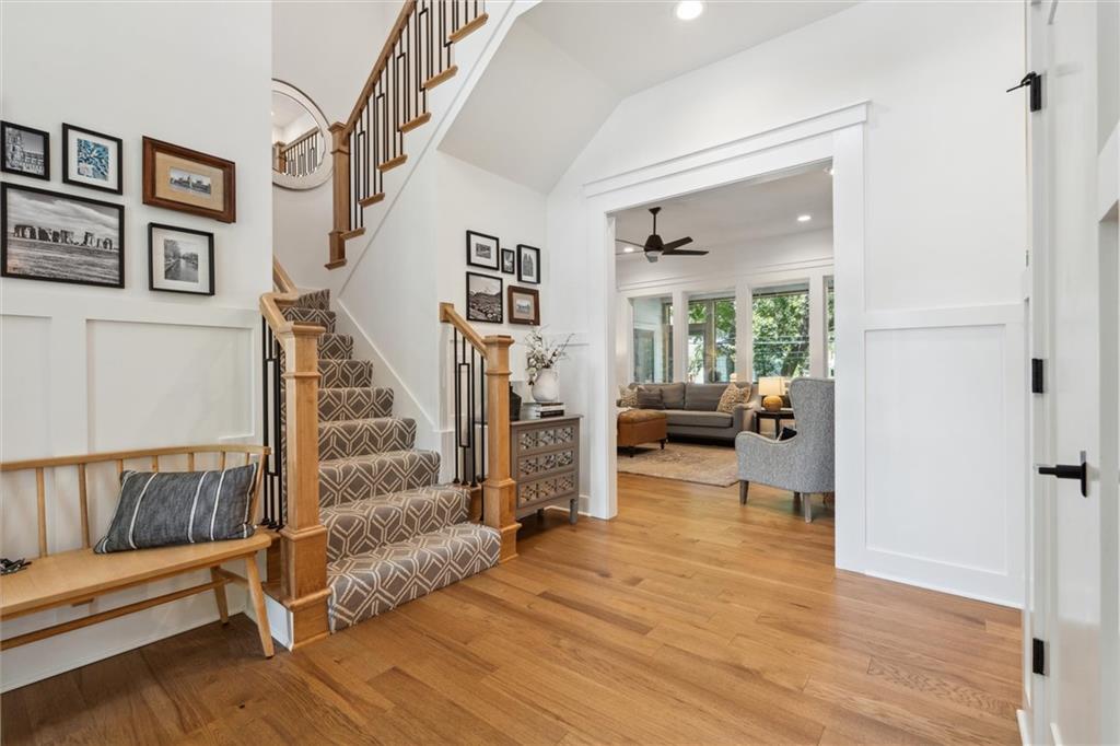 2704 W 74th Street