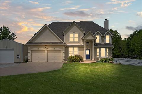 906 Allendale Lake Road, Greenwood, MO 64034 - #: 2548396
