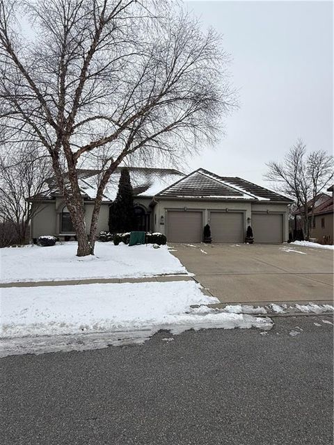 11007 W 145th Place Overland Park KS 66221
