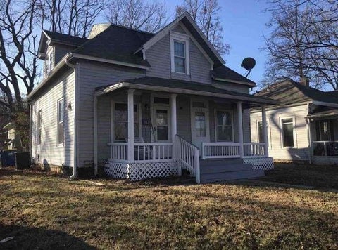 Photo of 223 Groom Street, Liberty, MO 64068 (MLS # 2629576)