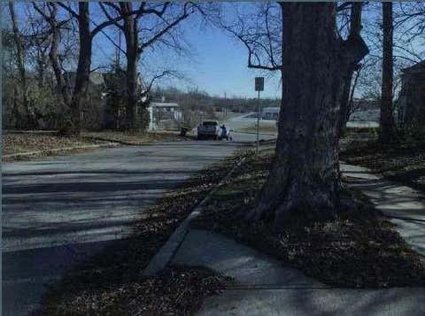 Tiny photo for 223 Groom Street, Liberty, MO 64068 (MLS # 2629576)