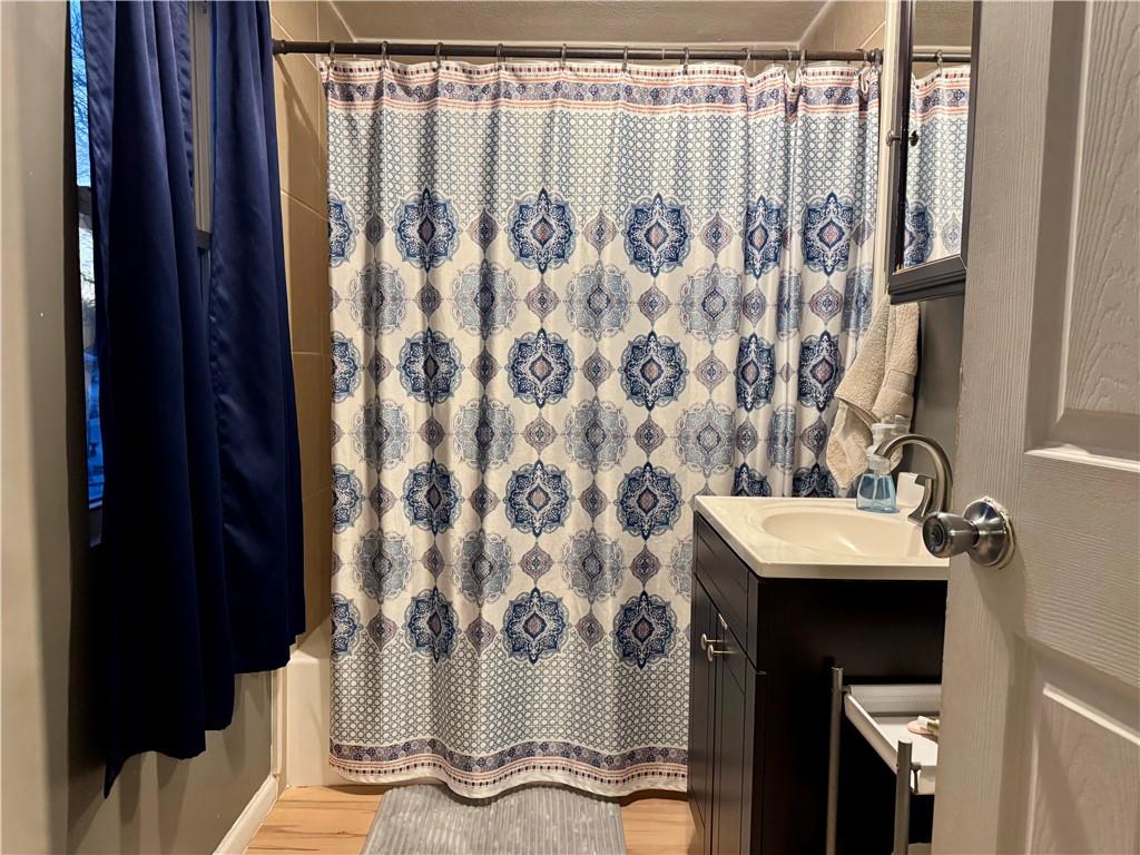 St Joseph, Missouri 64503, United States, 3 Bedrooms Bedrooms, ,2 BathroomsBathrooms,Residential,Pending,11104