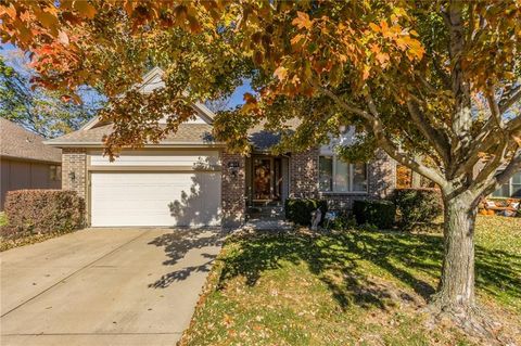 2650 NE 74th Terrace, Gladstone, MO 64119 - #: 2596885