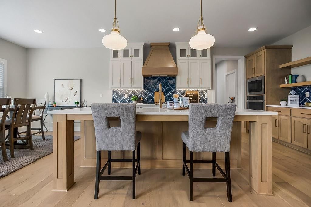 2457 W 176th Street