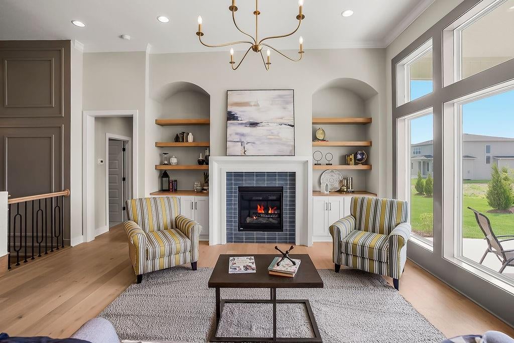 2457 W 176th Street