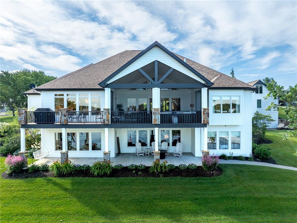 1038 Lake Viking Terrace