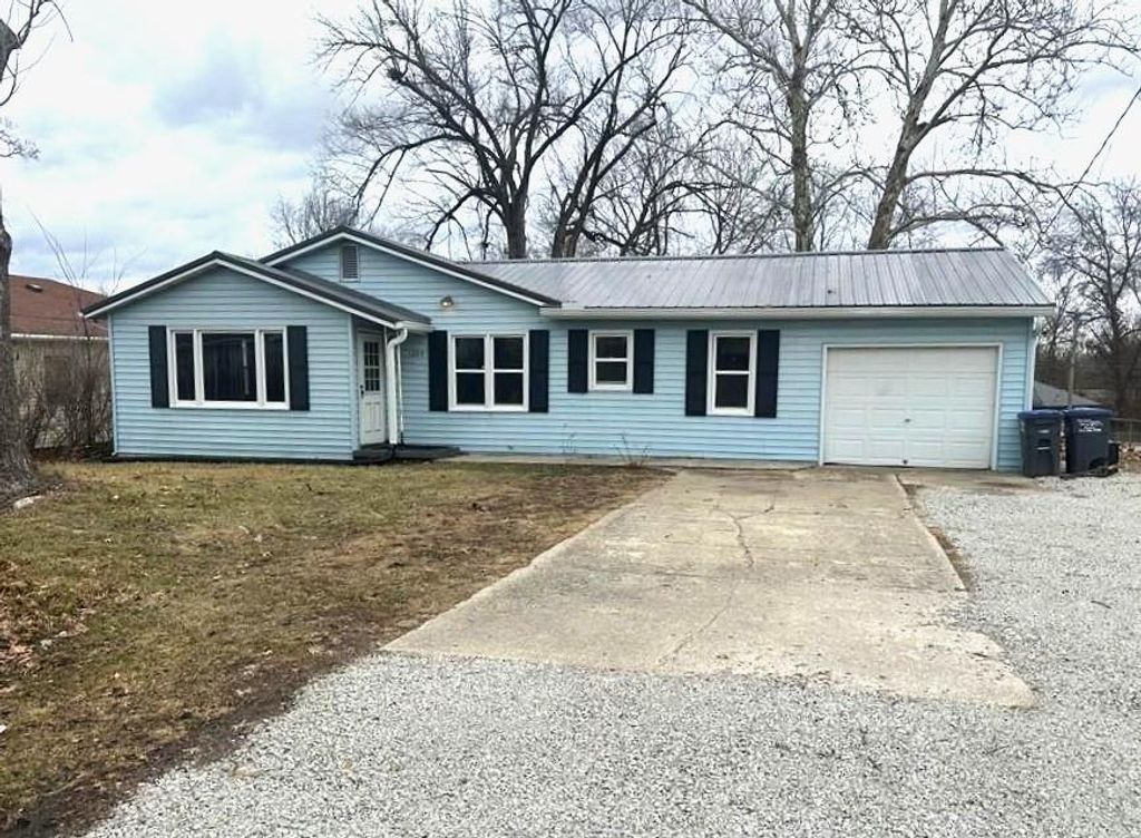 Photo of 1205 Alexander Street, Chillicothe, MO 64601 (MLS # 2596773)