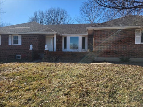 Photo of 20100 S ST RT J Highway, Peculiar, MO 64078 (MLS # 2638771)