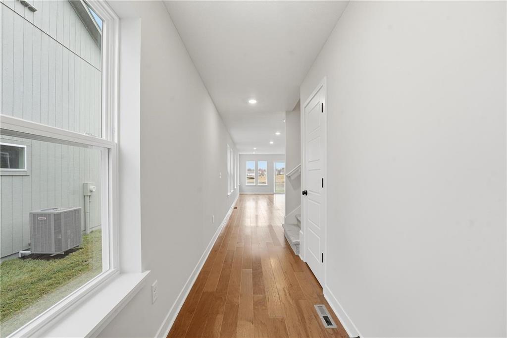 1312 SE Windbreak Drive