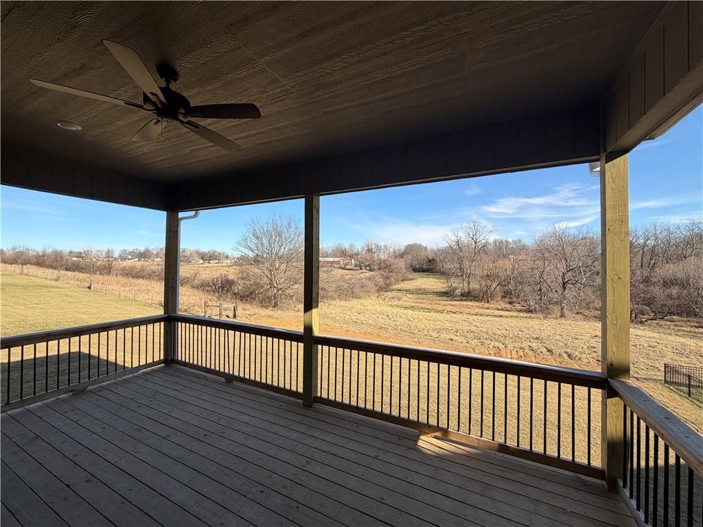 Photo of 1059 Fir Lane, Liberty, MO 64068 (MLS # 2575879)