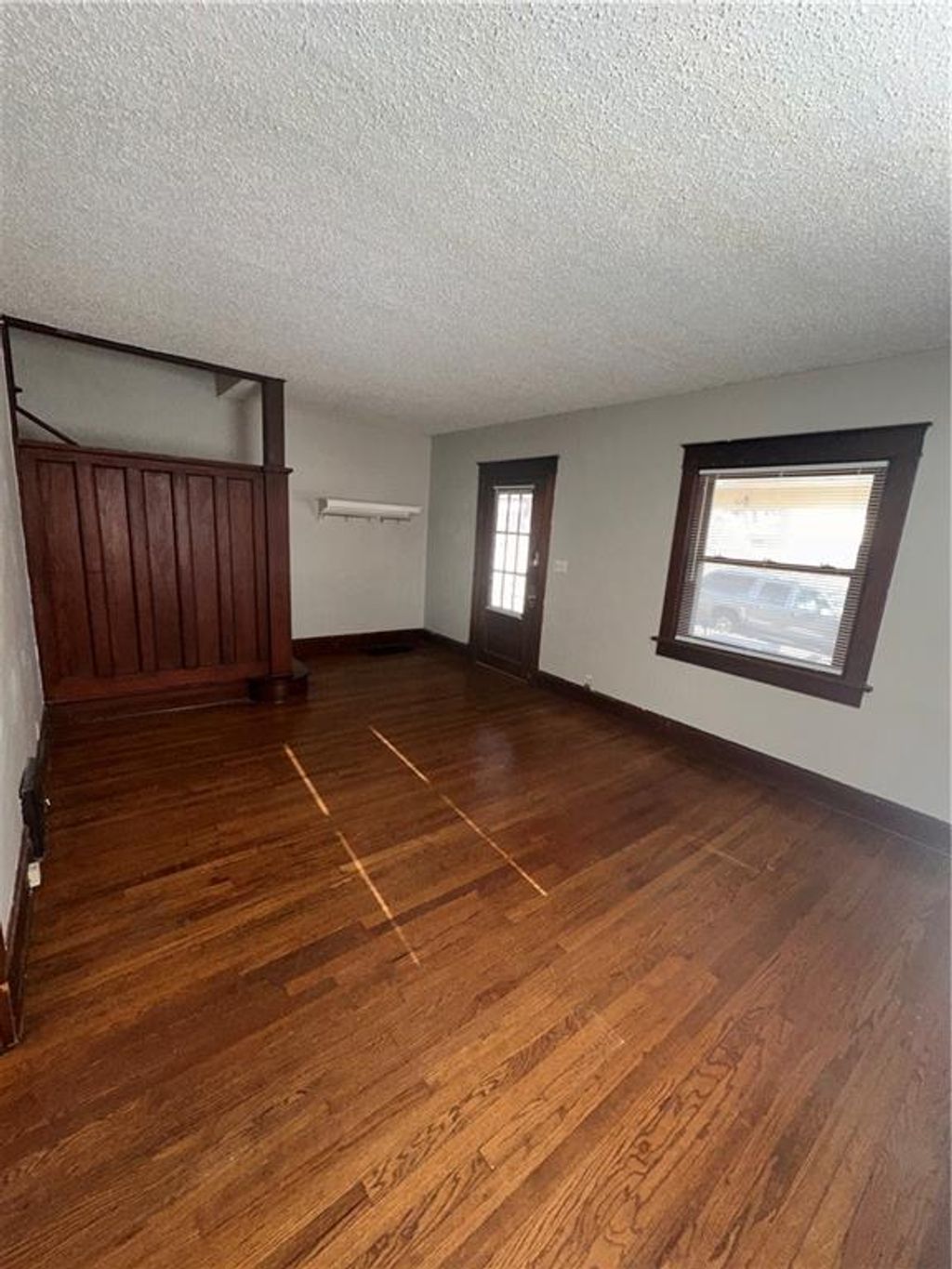 Photo of 4462 Francis Street, Kansas City, KS 66103 (MLS # 2592559)