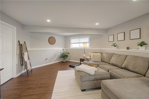 Tiny photo for 1356 Brown Street, Liberty, MO 64068 (MLS # 2613211)