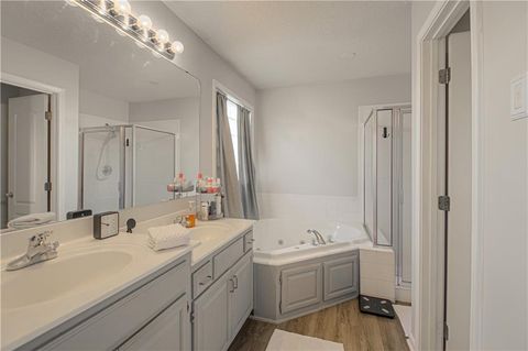 Tiny photo for 1356 Brown Street, Liberty, MO 64068 (MLS # 2613211)