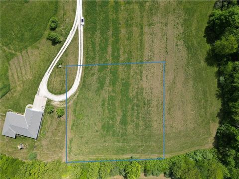 9735 SE Hillyard Road Easton MO 64443