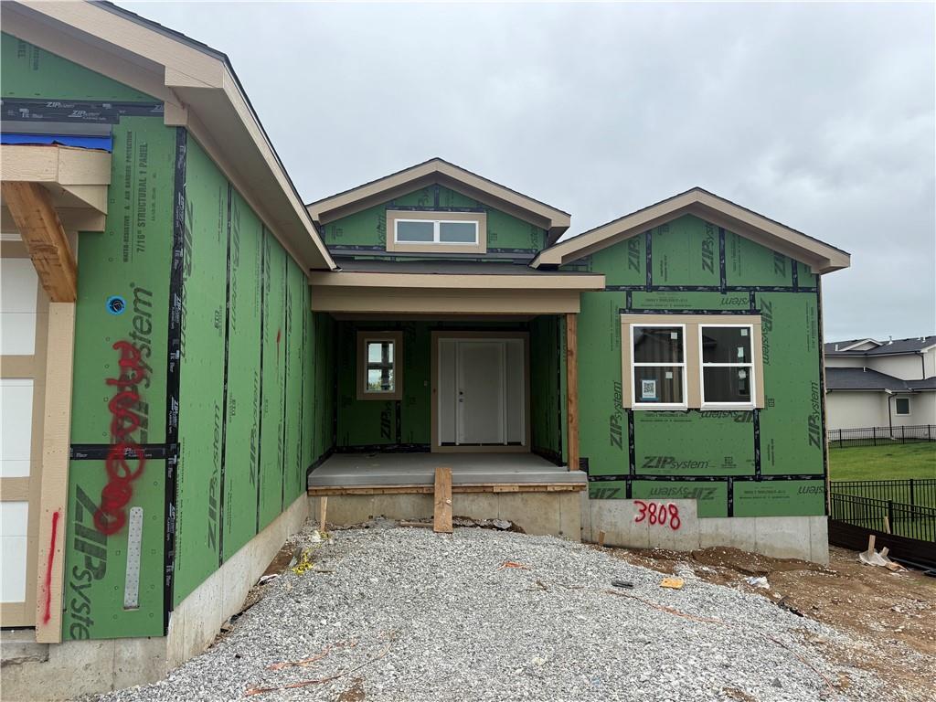 3808 W 187th Street
