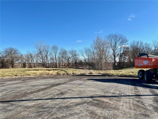 110 E SPRING ST, CENTERVIEW, MO 64019 - Image 4d8df31b27cdbc1fc563f95e2b7a9bec/3042984981