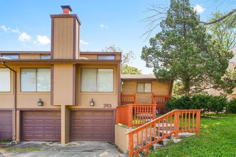 743 N 74th Terrace, Kansas City, KS 66112 - MLS#: 2547705