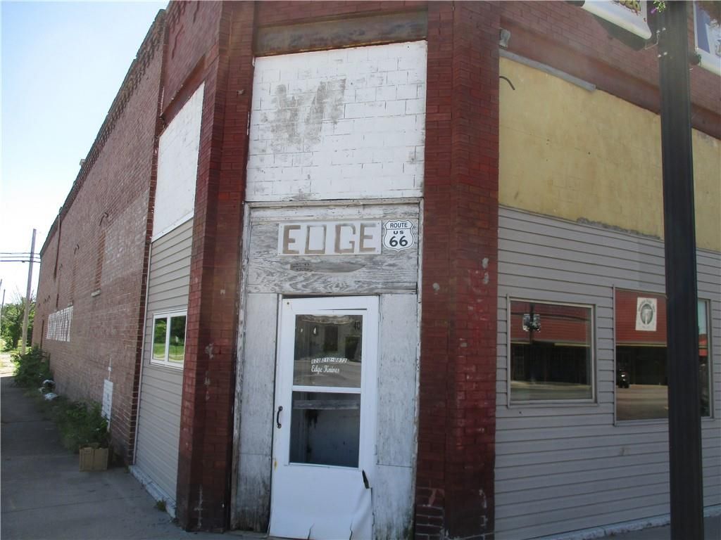 Photo of 401 S Main Street, Galena, KS 66739 (MLS # 2619996)