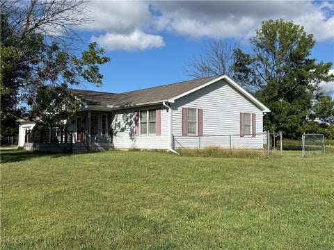 Photo of 4837 Vermont Road, Wellsville, KS 66092 (MLS # 2643758)