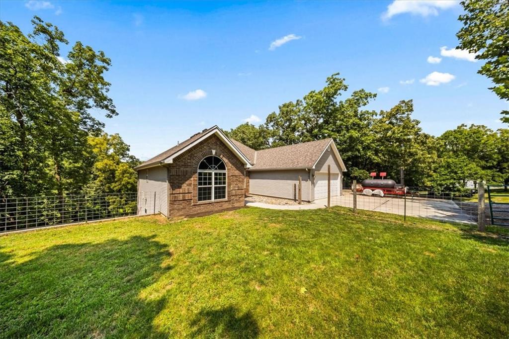23416 Sycamore Circle