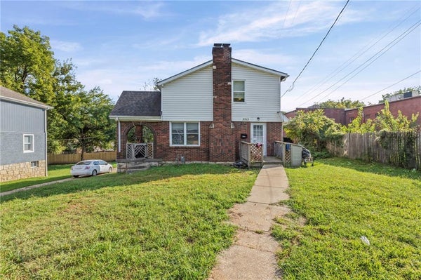 3713 WOOD AVE, KANSAS CITY, KS 66102 - Image 4e215092e68ced63fa2e4b1e3c20de53/359498129