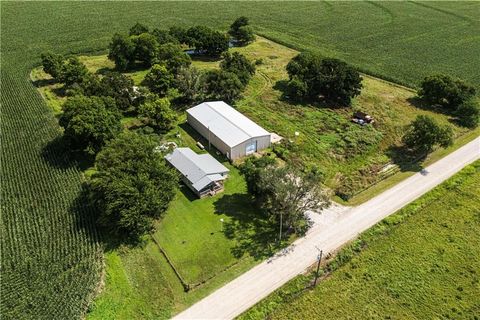 Photo of 18720 800 Road, Altoona, KS 66710 (MLS # 2632548)