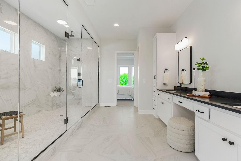 17404 Bluejacket Street