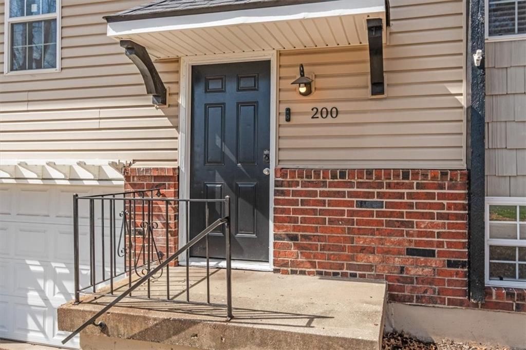 Photo of 200 Gregg Street, Grain Valley, MO 64029 (MLS # 2607585)