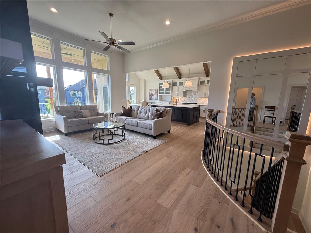 4604 NW Luna Piena Way