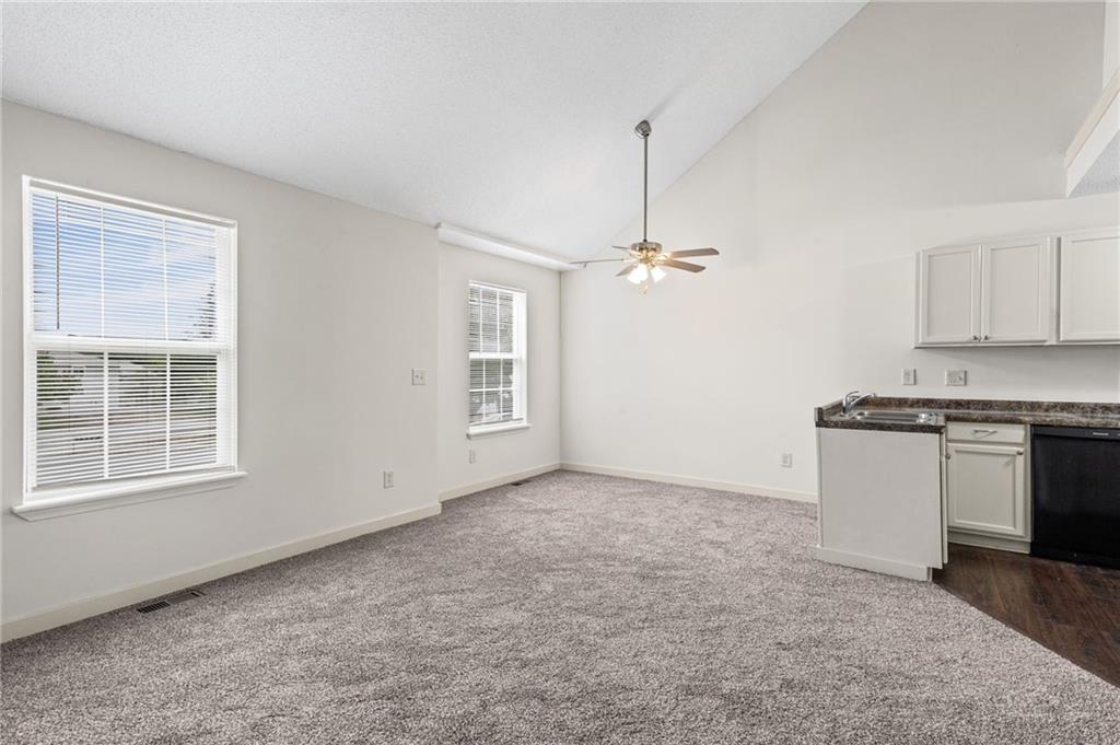 8644-8646 NW WAUKOMIS Drive