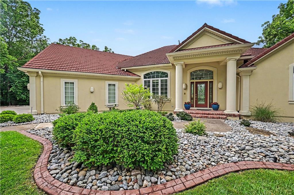 2210 Opossum Hollow Road