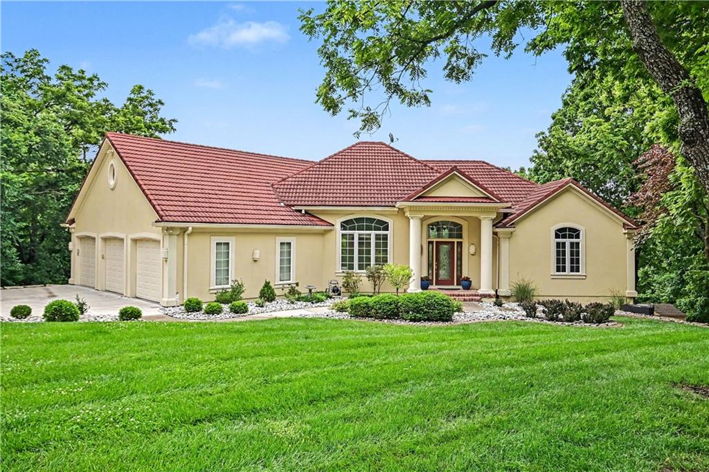 2210 Opossum Hollow Road