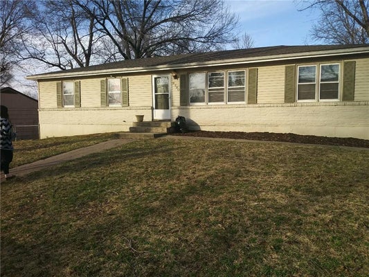 6730 NE RIDGEWAY AVE, KANSAS CITY, MO 64119 - Image 4e7565c7409d2d960ba13b21bb4aff49/3411083472