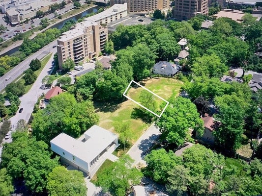 606 W 49TH TER, KANSAS CITY, MO 64112 - Image 4e8fe136c70c1a0622bcb4be6eb9d09a/2960752016