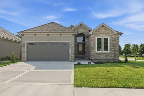 Photo of 4225 NE Park Springs Drive, Lees Summit, MO 64064 (MLS # 2625394)