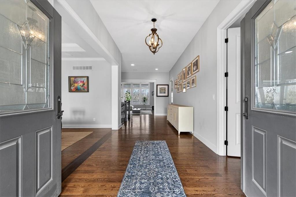 5112 W 142nd Terrace