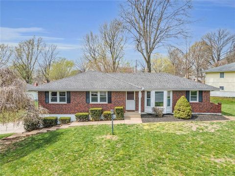 501 NW Wedgewood Drive, Blue Springs, MO 64014 - #: 2542523