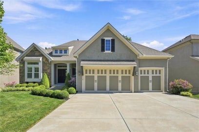 9118 W 178th Terrace Overland Park KS 66013