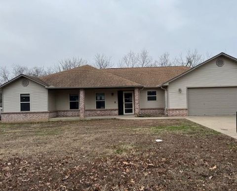 302 N Edgewood Drive, Coffeyville, KS 67337 - MLS#: 2591105
