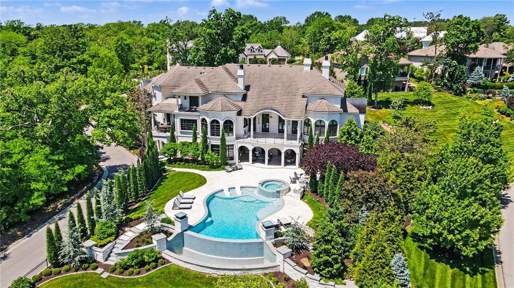6924 Watson's Country Lane