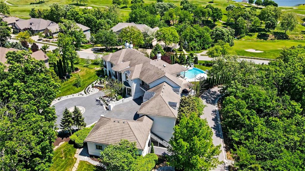 6924 Watson's Country Lane