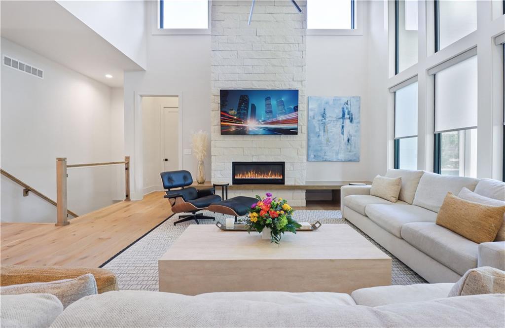 7444 Cherokee Drive