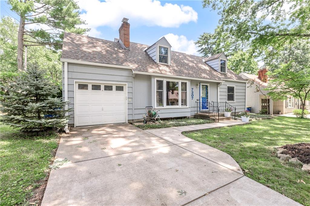 7307 Rosewood Drive
