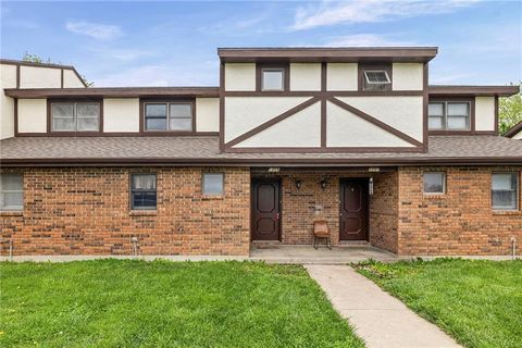 Photo of 1105 Jeff Circle, Paola, KS 66071 (MLS # 2617015)