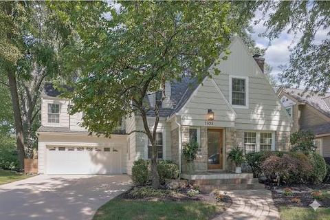 5525 Norwood Road Fairway KS 66205