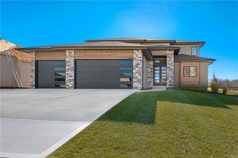 1009 Wilds Parkway Greenwood MO 64034