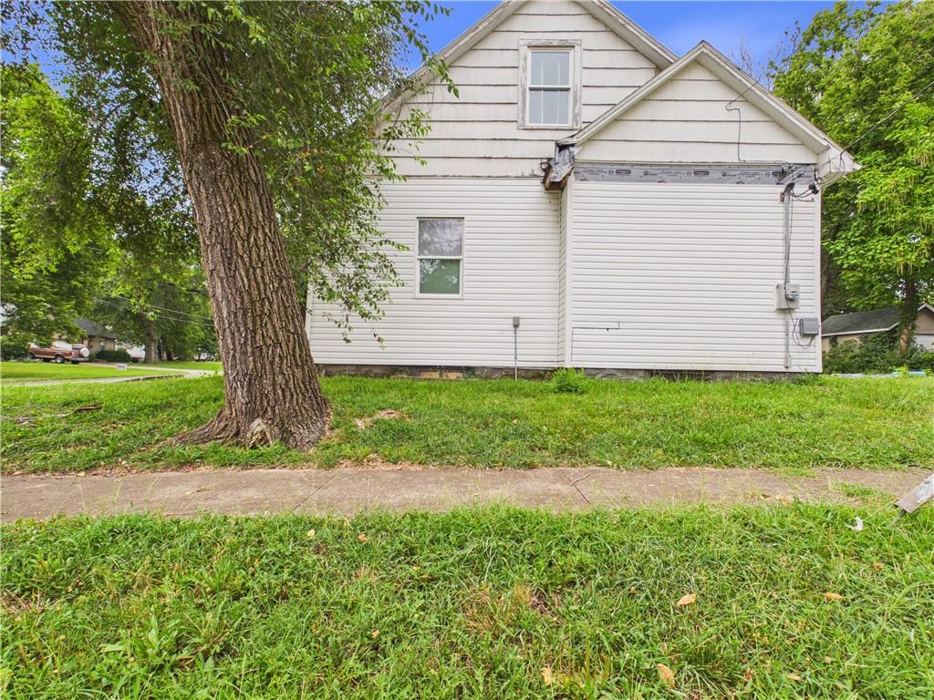 219 N 3rd Street