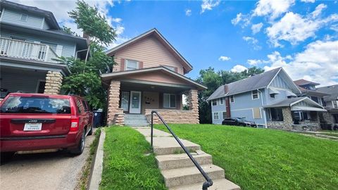 Photo of 3419 College Avenue, Kansas City, MO 64128 (MLS # 2629462)
